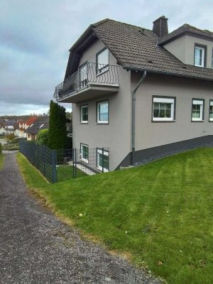 Schöne 4 Zimmer Wohnung mit Terrasse und Garten Mitbenutzung in Herforst !