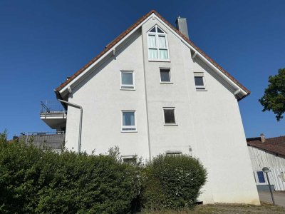 Stilvolle, sanierte 2-Zimmer-Wohnung (Küche/Bad) inkl. Garagenplatz in Neuhausen a. d. Fildern