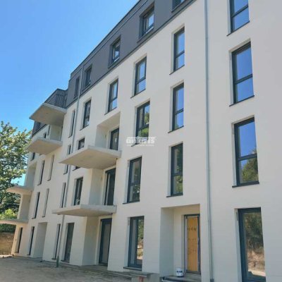 antaris Immobilien GmbH **Helle 2-Raum-Wohnung mit Einbauküche im Erstbezug**