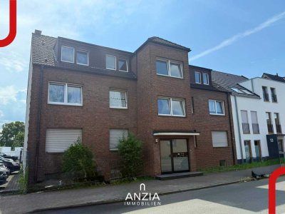 Attraktive Dachgeschosswohnung mit guter Lage in Oberhausen-Sterkrade