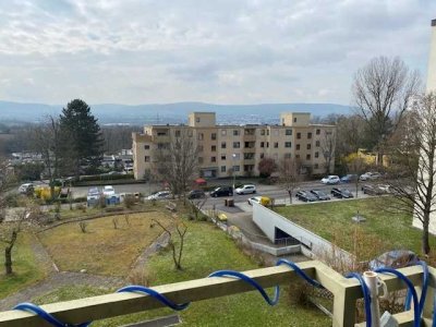 3-Zimmerwohnung mit tollem Blick und TG-Abstellplatz
