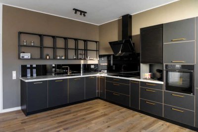 Stilvoll wohnen in Klecken – Erdgeschosswohnung mit exklusiver Küche und Terrasse