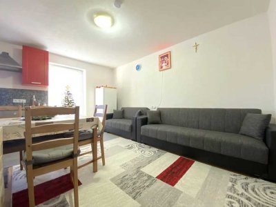 Gepflegte 3 Zimmer Wohnung mit Balkon und EBK! in Krumbach(Schwaben)