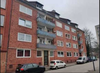 Helle & geräumige 3-Zimmer Wohnung im 3. OG mit Balkon