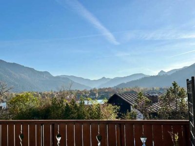Liebevoll sanierte Wohnung mit großer Terrasse und Blick auf den Tegernsee