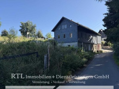 Sanierungsobjekt auf schönem Baugrundstück