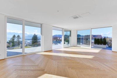 EIN AUSSERGEWÖHNLICHER Mix - Penthouse-Wohnung mit TERRASSE, BALKON &amp; GARTEN