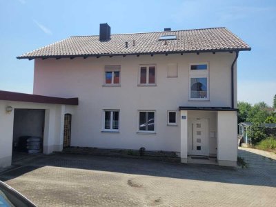 EG Wohnung mit Kellerräumen