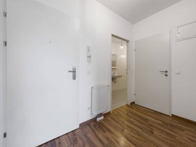 Ansprechende 2,5-Raum-DG-Wohnung mit EBK und Balkon im Herzen Stockeraus