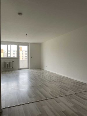 Moderne 3-Zimmer-Wohnung mit Balkon im 4. OG in Denzlingen