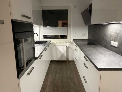 Modernisierte 4-Zi EG Wohnung mit neue EBK und große Balkon in Burgdorf