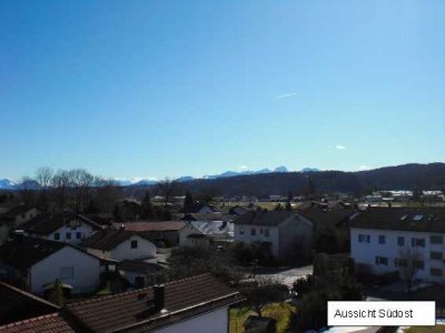 2½-Zimmer-DG-Wohnung mit Ost-Bergblick-Balkon, 3. OG, 11 Parteien, Bj. 72, Garage an 1-2 Personen..