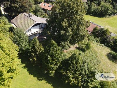 Traumhaftes Grundstück mit Altbestand und unverbaubarem Bergblick