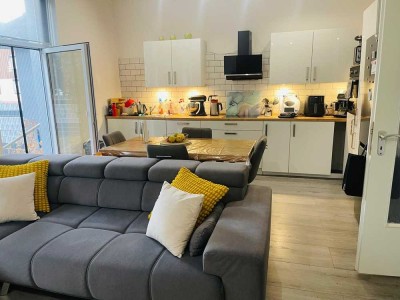 Geschmackvolle, modernisierte 2,5-Zimmer-Erdgeschosswohnung mit geh. Innenausstattung