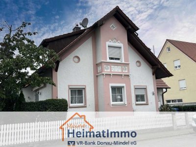 Nettes idyllisches Einfamilienhaus mit kleinem Grundstück