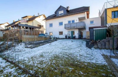 Attraktive 2-Zimmer-Wohnung mit Garten