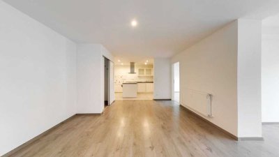 Moderne EG-Wohnung in Künzell mit 3 Schlafzimmern, 2 Bädern & Stellplatz