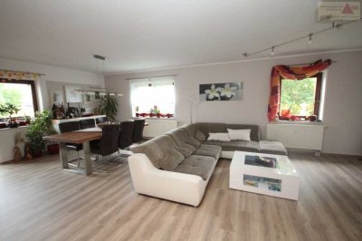 Maisonette-Wohnung - 4-Raum - Balkon - 2 Bäder - Carport - Wohntraum in Annaberg-Buchholz!