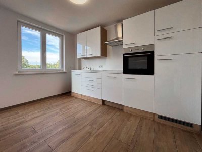 KL - Nähe Messeplatz, 3 ZKB, neue EBK, 2 Balkone, Garage ''ERSTBEZUG NACH RENOVIERUNG'''