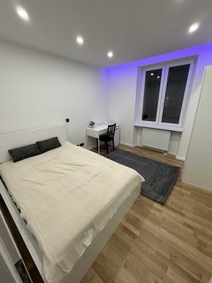 NÜRNBERG - 4er WG - 4 frisch renovierte Zimmer verfügbar !!!