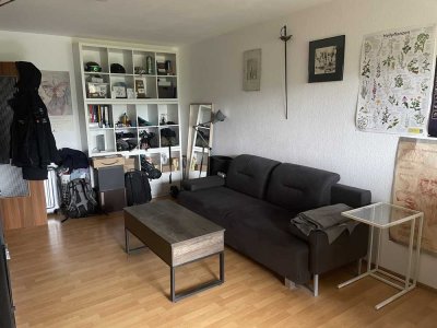 bezugsfreie 2-Zi-Wohnung nahe Unikliniken mit Terrasse im 3.OG