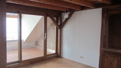 Helle Dachgeschosswohnung in der Wiehre, Freiburg