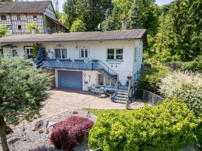 *Reserviert* Doppelhaushälfte mit großzügigem Garten in idyllischer Lage von Lottstetten-Nackermühle