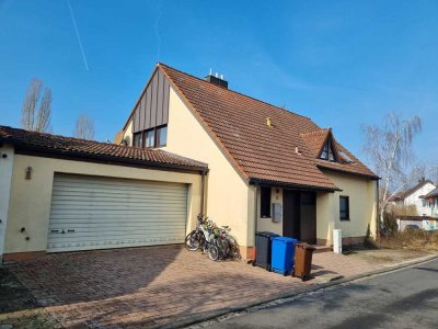 Mehrfamilienhaus mit unverbaubarem Blick in ruhiger Lage, Straßenbahnanschluss