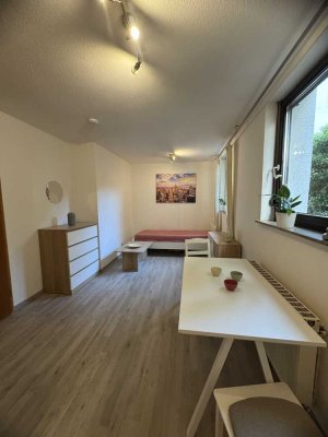 Exklusive 1-Zimmer-Erdgeschosswohnung in Ulm - Kurzzeitmiete Juni bis September
