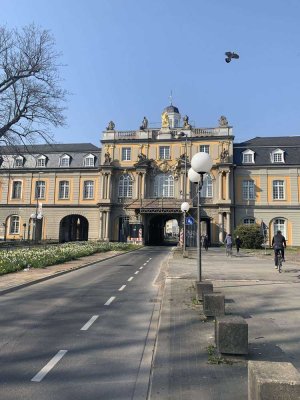 ! Vorvertrieb ! 33 m² | Erstbezug KFW-Zins 0,75 % | Kernsaniert Vis-à-vis zum Unischloss