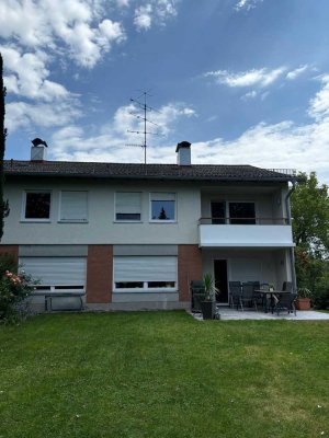 3-Zimmer Wohnung mit Garage in ruhiger Lage in Neubiberg