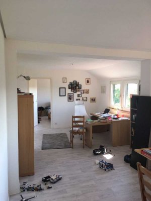 3,5-Zimmer-Dachgeschoss-Wohnung Bodenheim