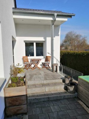 Bungalow AIC-Nord Miete inkl. Küchen-und Badmöbel Garage und Stellplatz