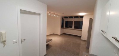 Stilvolle, gepflegte 1-Raum-Wohnung in Untergruppenbach