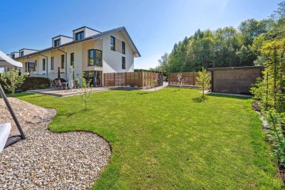 NEUWERTIGES FAMILIENJUWEL IN SEEHAM MIT TRAUMGARTEN – RUHE, RAUM UND NATURVIELFALT