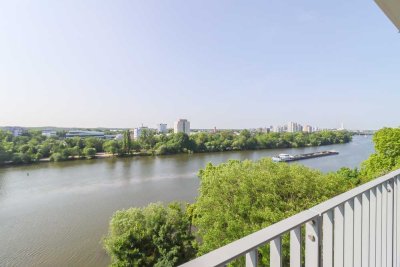 SKY & WATER: Zentral und doch in der Natur!  Moderne 3-Zi.-Wohnung mit Balkon
