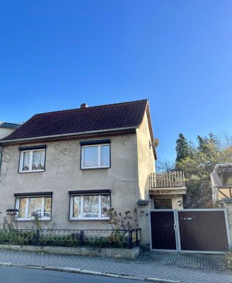 Einfamilienhaus mit Potenzial – Handwerkerobjekt!