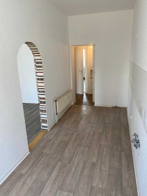 *Aufgepasst!* verkehrsgünstig gelegene große 2 RaumWe mit Badewanne