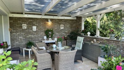 Einziehen & Wohlfühlen: Traumhafte Doppelhaushälfte mit Gartenparadies in Südlage!