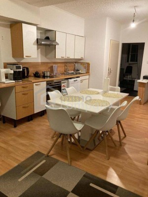 100m² Eigentumswohnung mit 10 m² Balkon in Wilhering – gepflegtes Wohnhaus inkl. Parkplatz.