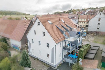 FÜR KAPITALANLEGER: 2-Zi-Whg., vermietet, 65m² Wfl., Terrasse, PKW-Stellplatz in Möttlingen