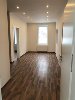 Exklusive 2,5 Zimmer Wohnung im Kernsanierten Mehrfamilienhaus