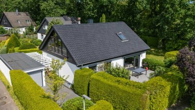 Traumhaftes 5-Zimmer-Einfamilienhaus mit gehobener Innenausstattung und EBK in begehrter Lage