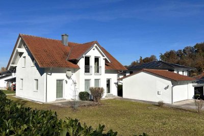 Bezugsfertiges Einfamilienhaus in Dingolfing - Röntgenstraße