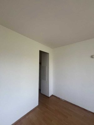 Perfekte Studentenwohnung: Günstig, Zentral und Gemütlich!