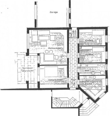 Stilvolle, modernisierte 4-Zimmer-Erdgeschosswohnung mit Garten und Einbauküche in Gersthofen