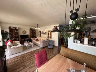 4-ZIMMER-MAISONETTEWOHNUNG  AM LEINBACHPARK