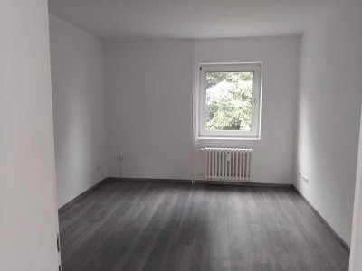Bei Anmietung 1 NKM frei! Sehr schöne 2 Zimmer Wohnung in Gelsenkirchen zu vermieten