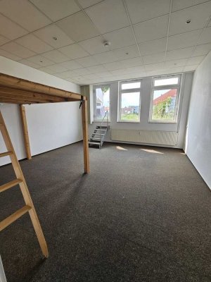 Gemütliche 1-Zimmer-Wohnung mit Dachterrasse
