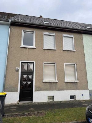 DAS HAUS AM RANDE DER STADT